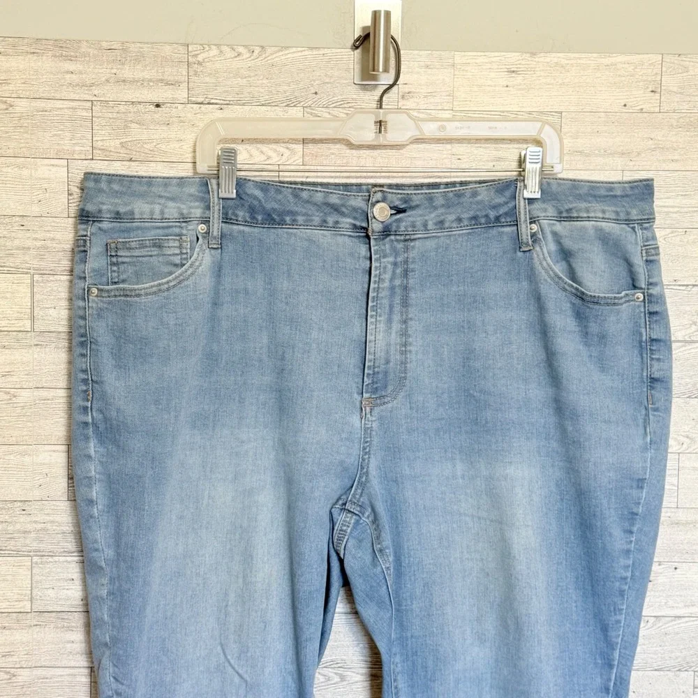 Vanilla Star‎ Womens Jeans Size 22W Light Wash Bootcut Raw Hem Denim Stretch